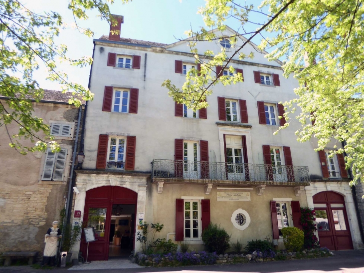 Maison de vin de prestige - Puligny-Montrachet