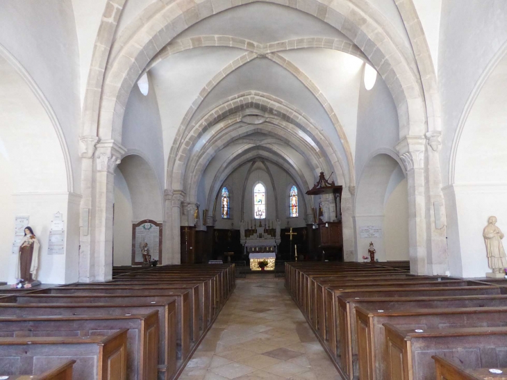 Dans l'église - Puligny-Montrachet