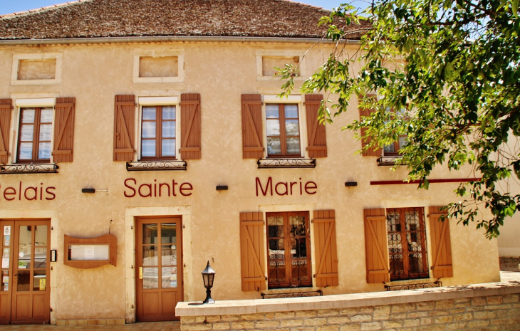 La Commune - Sainte-Marie-la-Blanche
