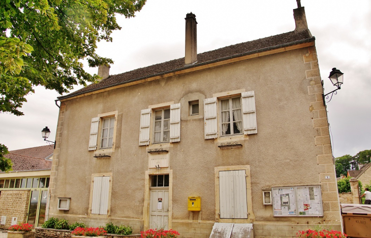 La Maison-Communale  - Volnay