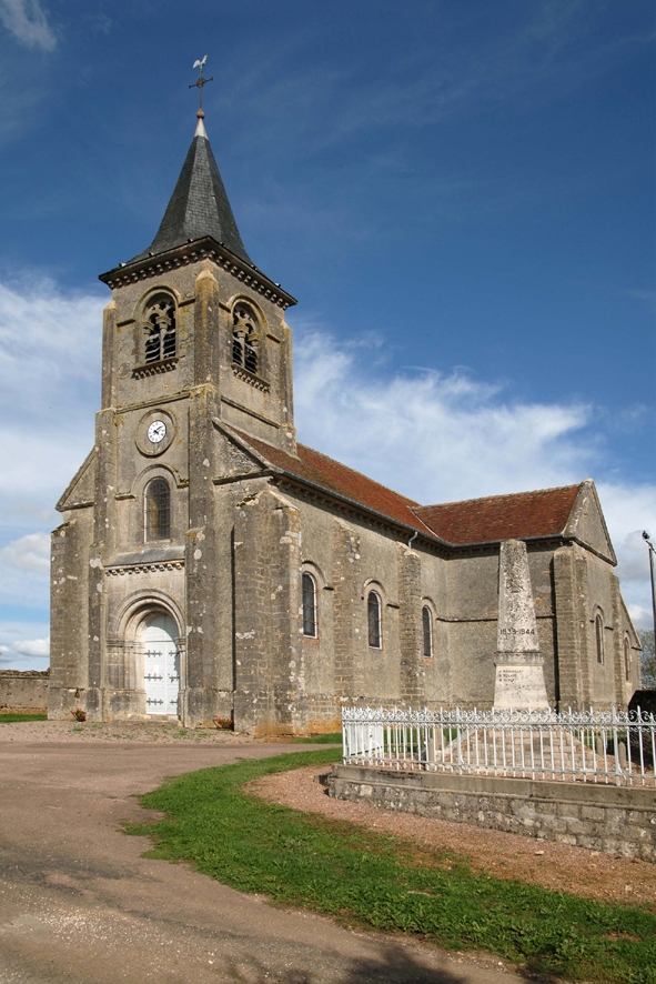 Eglise St-Médard - Arzembouy