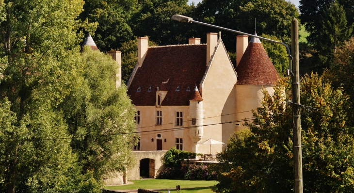 Le Château - La Chapelle-Saint-André