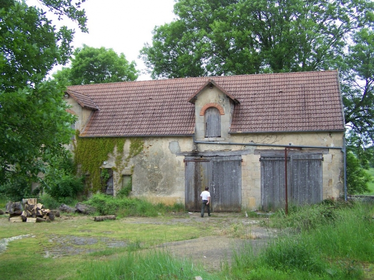 La ferme du chateau de trinay - Marcy