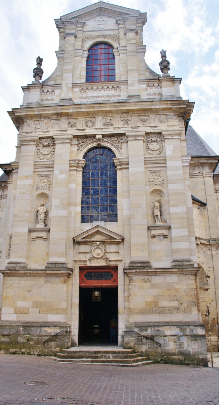 ...Eglise Saint-Pierre - Nevers