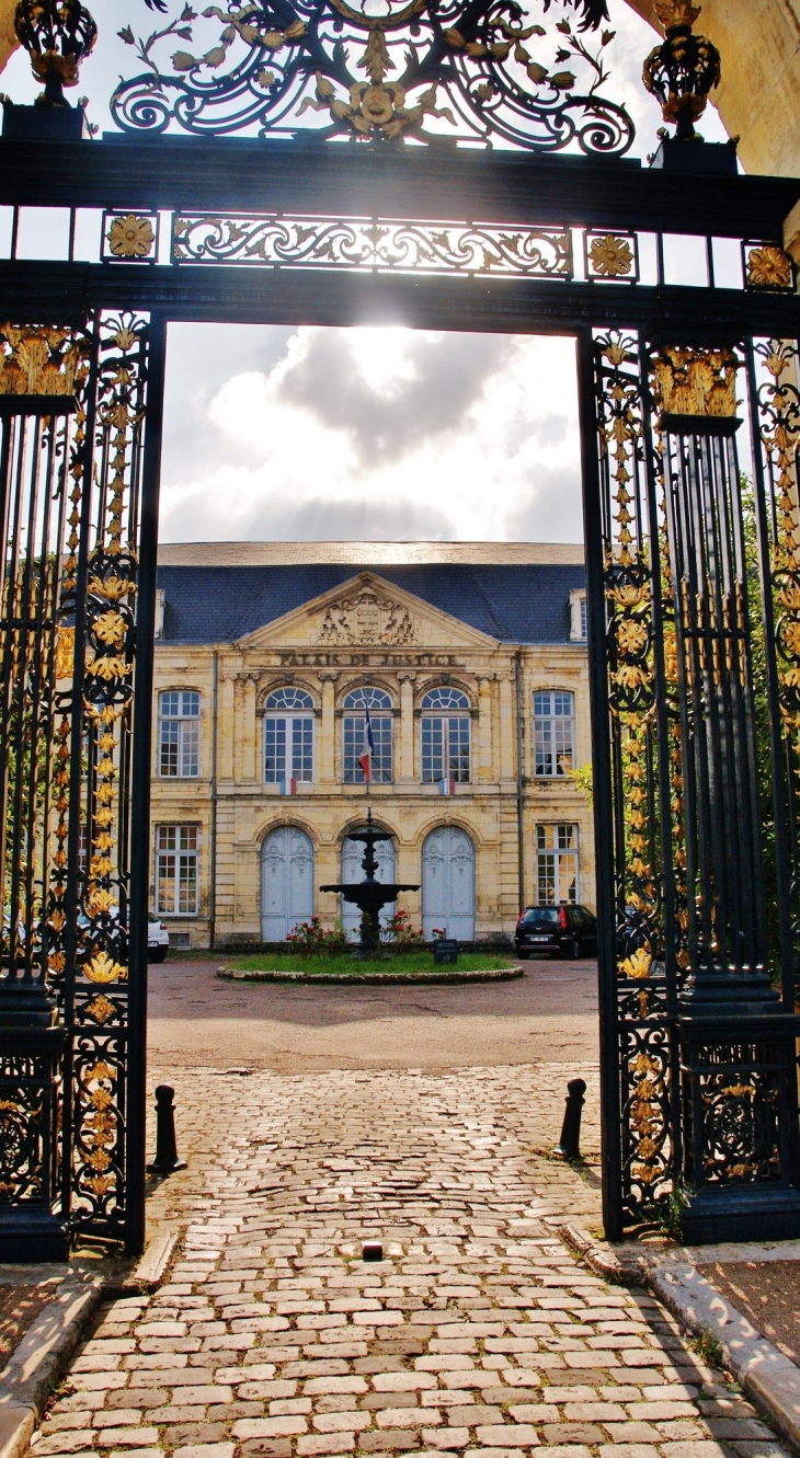 Palais de Justice - Nevers