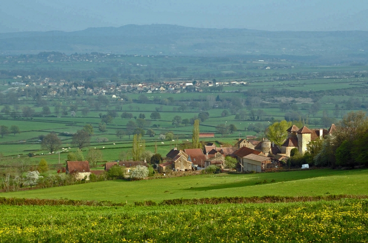Le hameau de Besanceuil et la vallée de la Grôsne - Bonnay