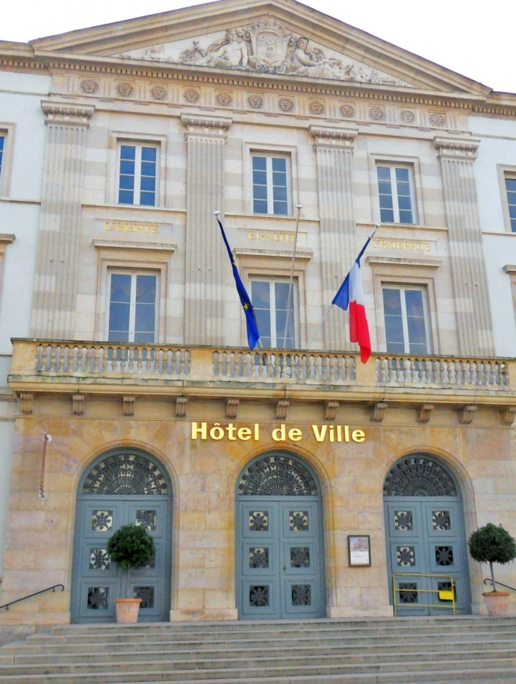 Hôtel de ville. - Chalon-sur-Saône