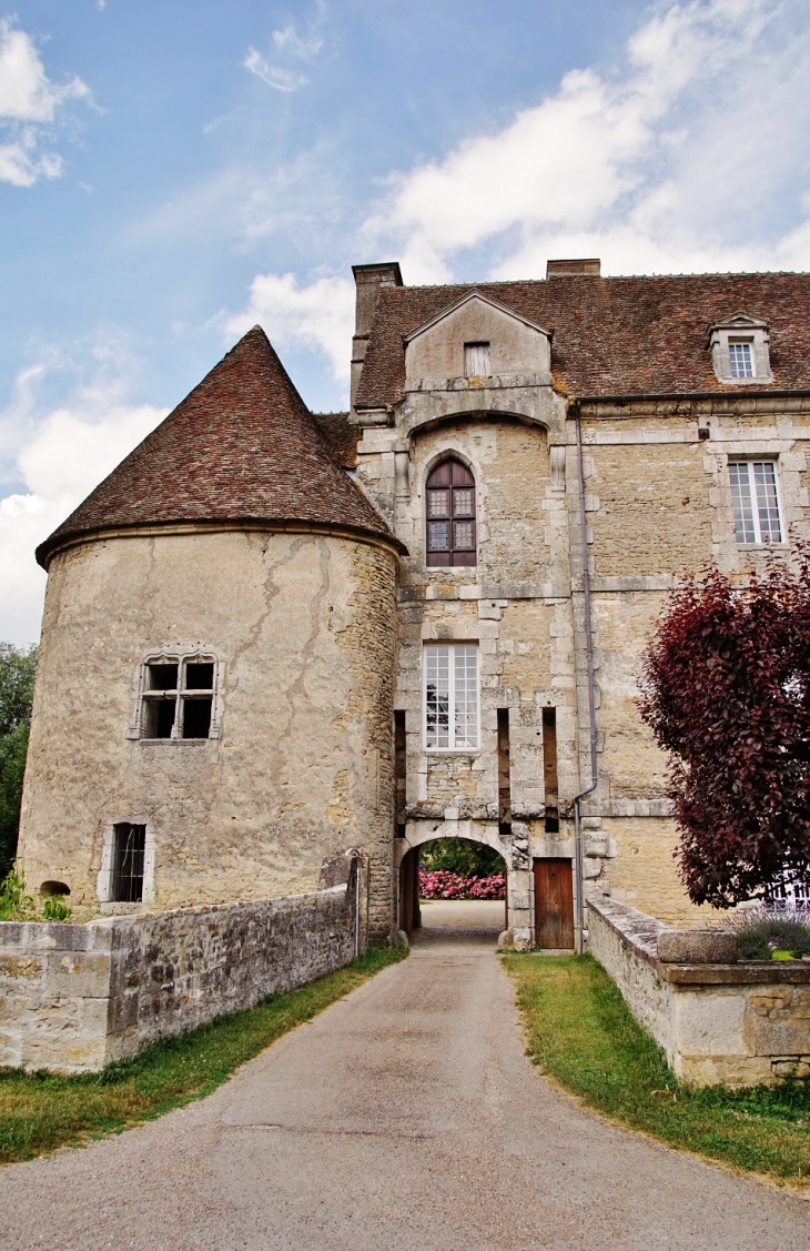 Le Château - Chamilly