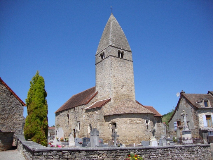 Chamilly (71510) l'église