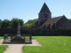 Photo précédente de Châtel-Moron L' Eglise et le Monument aux Morts