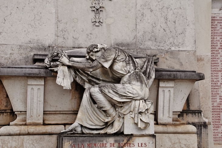 Monument-aux-Morts  ( Détail ) - Le Creusot