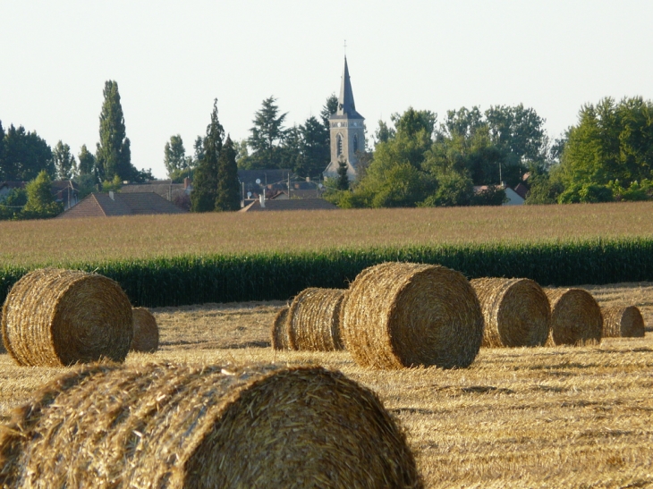 Vue sur l'église - Marnay