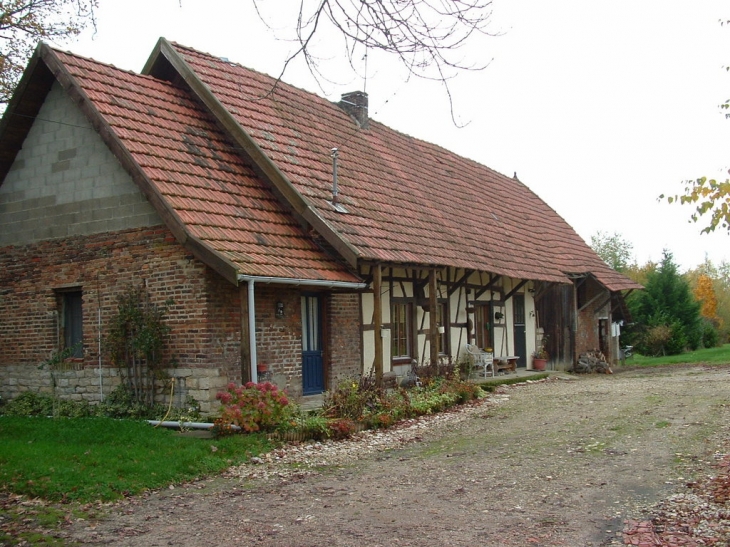 Ancienne ferme aux Arbois - Montjay