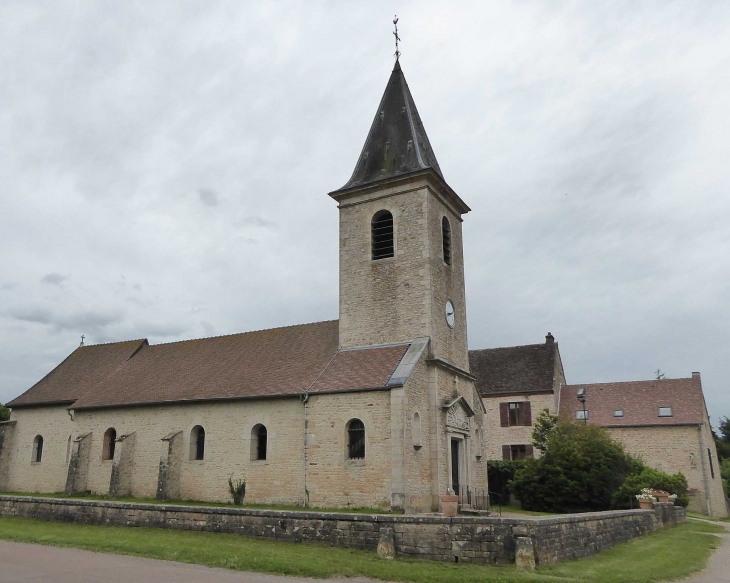 L'église - Saint-Ambreuil
