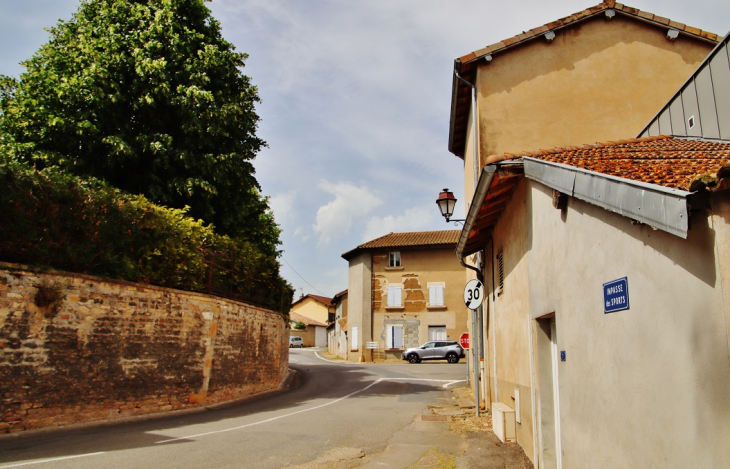 La Commune - Saint-Symphorien-d'Ancelles