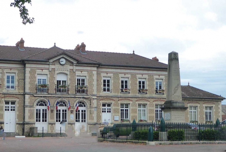 La mairie - Varennes-le-Grand