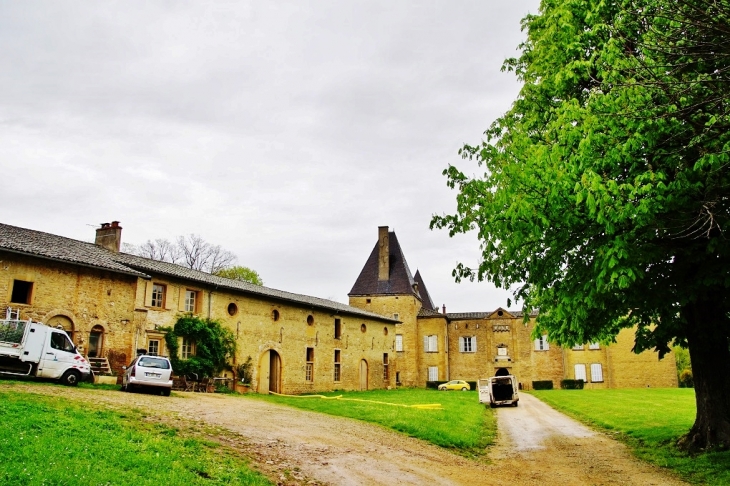 Château - Vinzelles