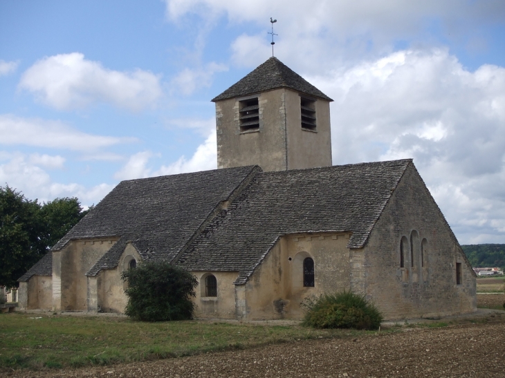 Eglise classée 12ème et 13ème siècle - Chassignelles