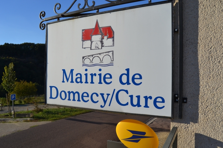 Mairie de Domecy/Cure - Domecy-sur-Cure
