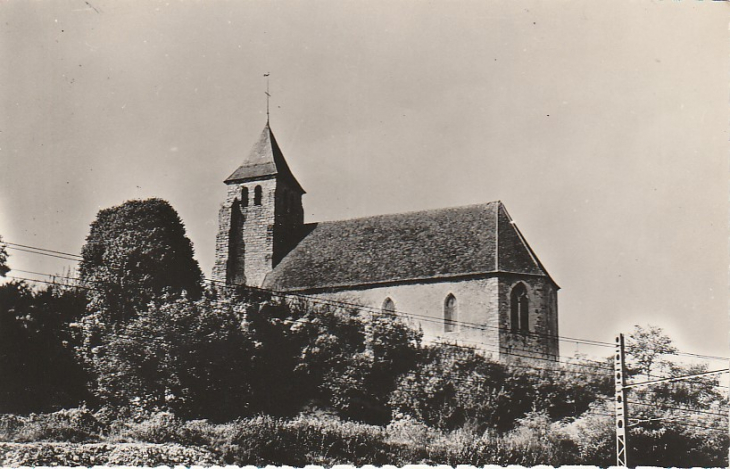 Eglise D'Etigny dans l'Yonne vers 1955. - Étigny