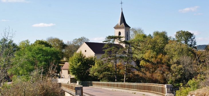    église Saint-Léonard - Pierre-Perthuis