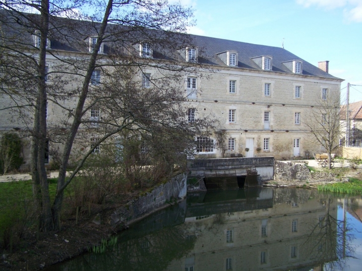 Moulin de poilly - Poilly-sur-Serein