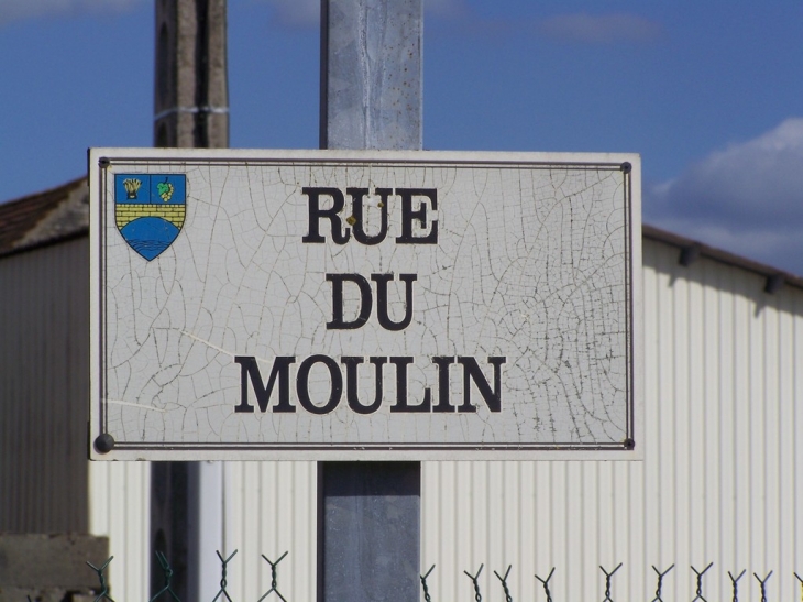 Rue du moulin - Poilly-sur-Serein