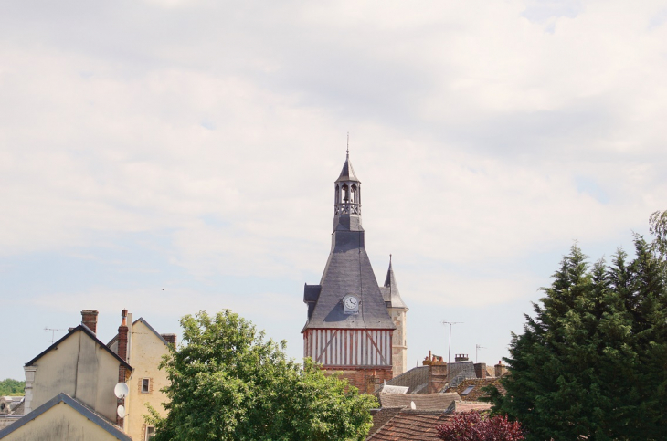 La Tour de l'Horloge - Saint-Fargeau