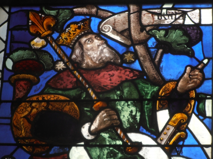Charlemagne à la chasse au sanglier (vitrail du 16 eme) - Saint-Julien-du-Sault