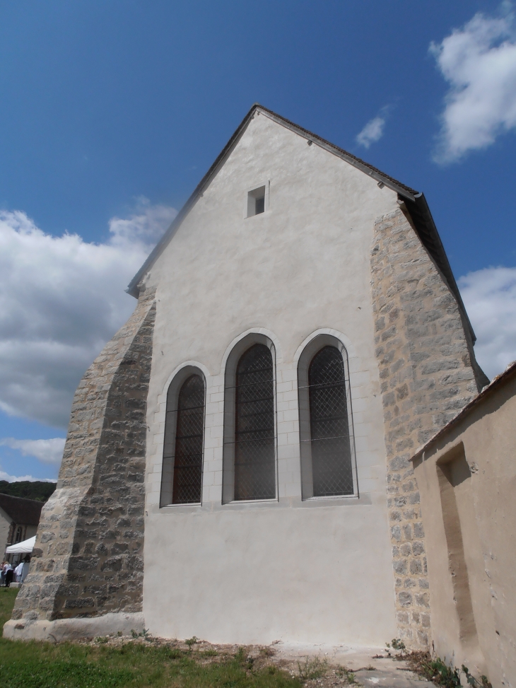 La chapelle Saint-Nicolas de Myre de la maladrerie (1211) - Saint-Julien-du-Sault