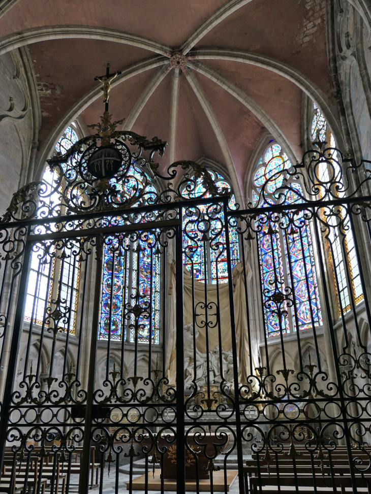 Cathédrale Saint Etienne : chapelle Saint Savinien - Sens