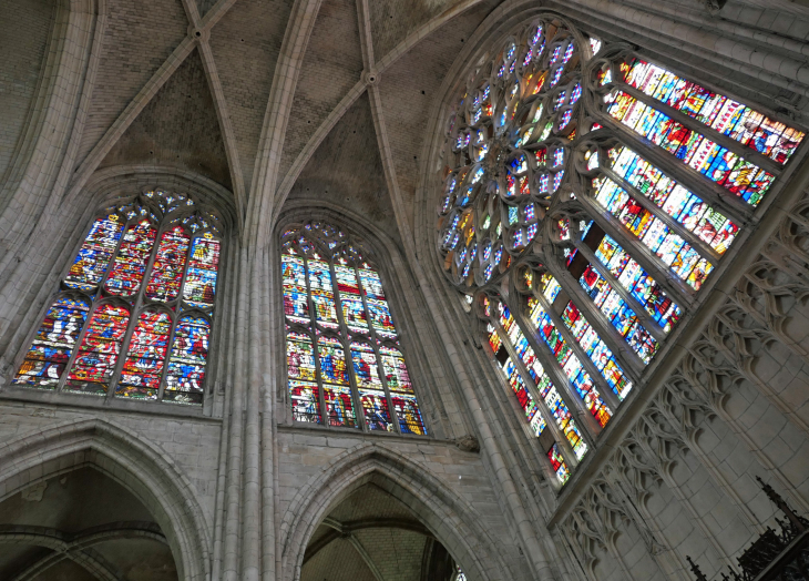 Cathédrale Saint Etienne : transept Sud - Sens