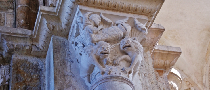   ²Basilique Ste Marie-Madeleine 12 Em Siècle - Vézelay