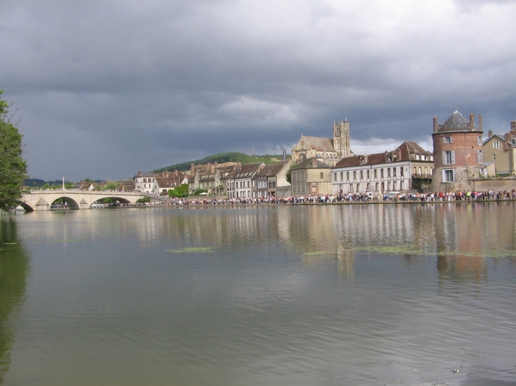 Bords de l'Yonne - Villeneuve-sur-Yonne