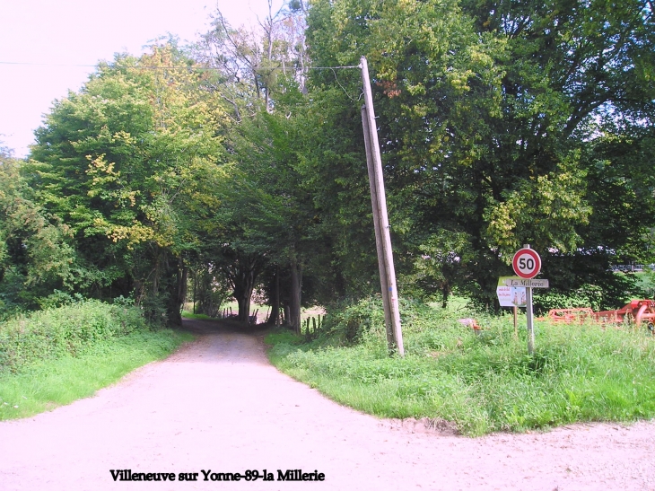 La Millerie hameau de Villeneuve sur Yonne - Villeneuve-sur-Yonne