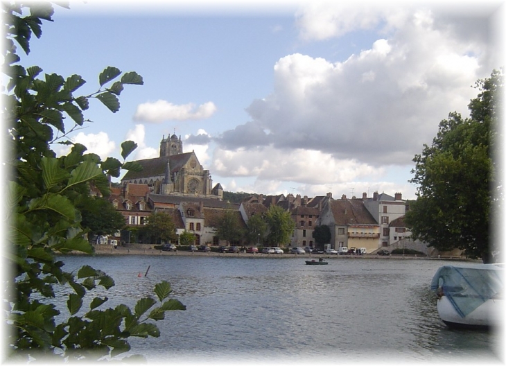  - Villeneuve-sur-Yonne