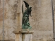 Photo suivante de Corseul Monument aux Morts