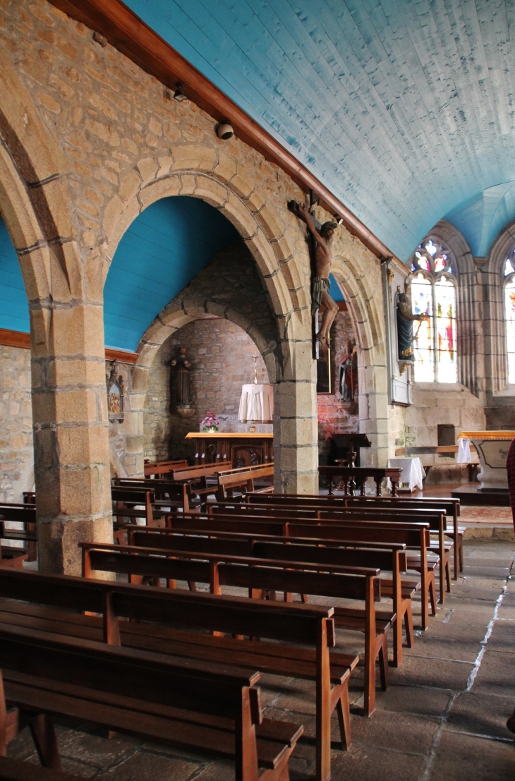 Ploulec'h commune de Lannion ( L'église )