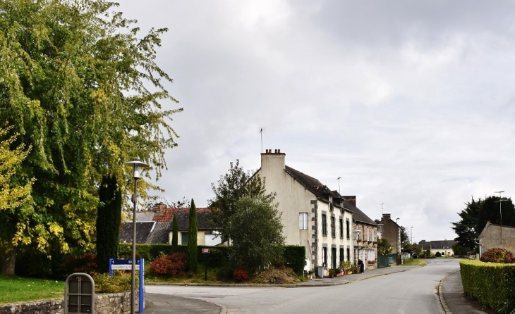 Le Village - Laurenan