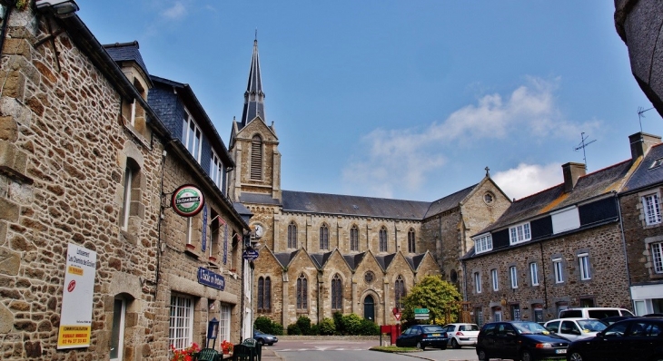 <<<église Saint-Pierre Saint-Paul - Ploubalay