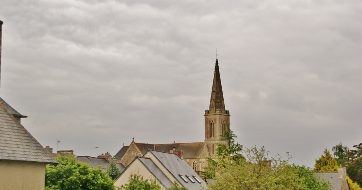 +église St Lunaire - Saint-Lormel
