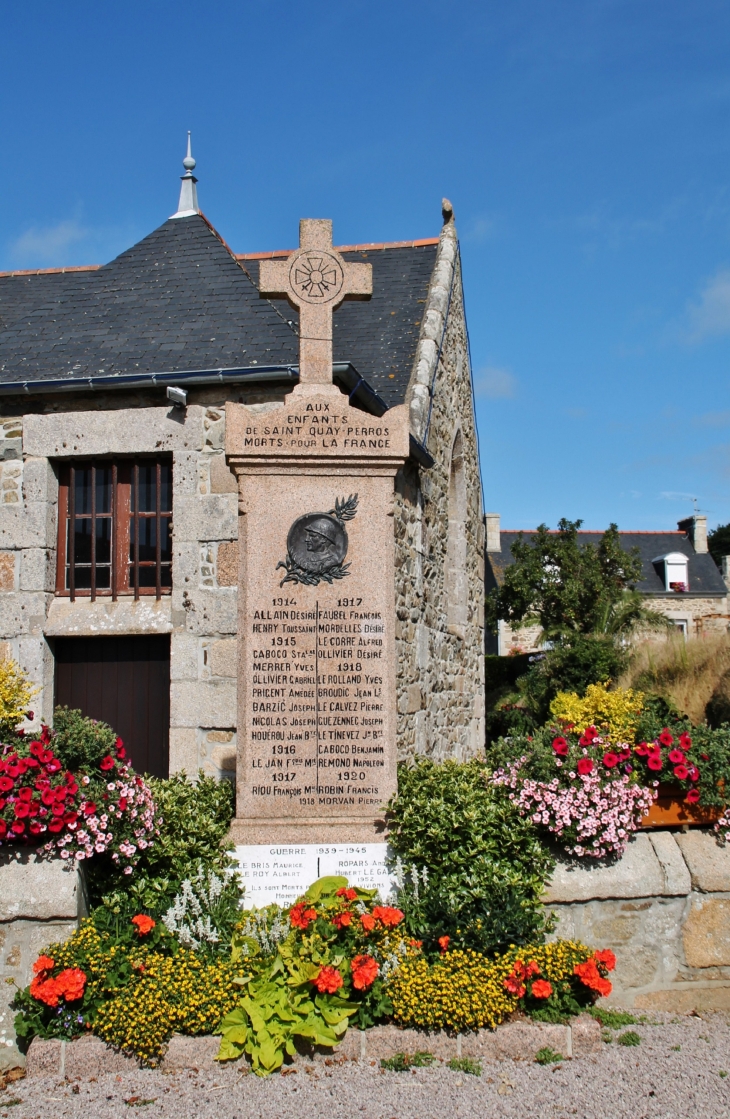 Monument aux Morts - Saint-Quay-Perros