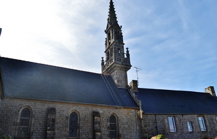 -église St Léonore et Ste Anne - Trélévern