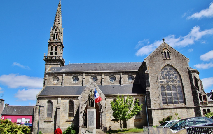 +*église St Pierre St Paul - Coray
