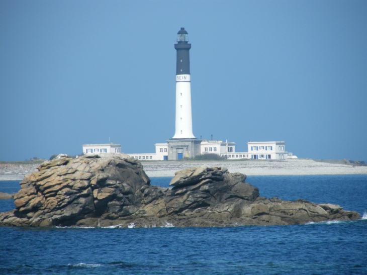 Ile de Sein - le grand phare - Île-de-Sein
