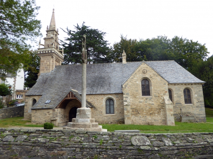 L'église Saint Guénolé  - Locquénolé