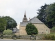 Photo suivante de Locquénolé l'église Saint Guénolé  à l'entrée du village