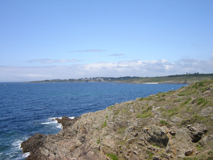Le littoral , vu de la pointe de Merrien - Moëlan-sur-Mer