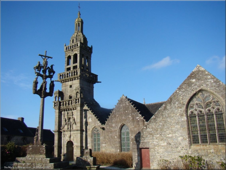 L'Eglise de Sainte Marie du Menez Hom - Plomodiern
