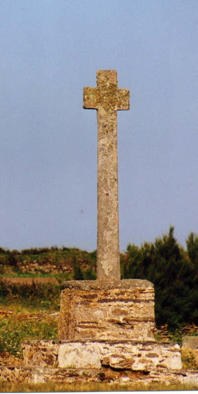Croix à la Pointe saint Mathieu. - Plougonvelin